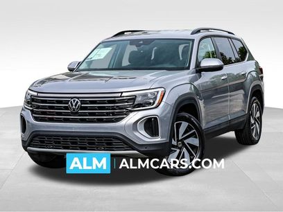 Used 2025 Volkswagen Atlas SE