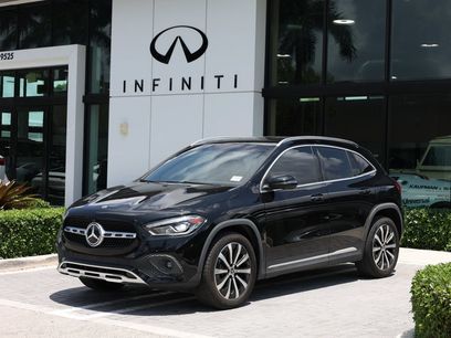 Used 2023 Mercedes-Benz GLA 250 4MATIC w/ Premium Package