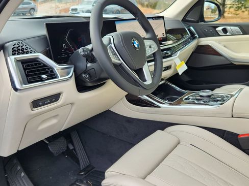 New 2026 BMW X7 xDrive40i image 10
