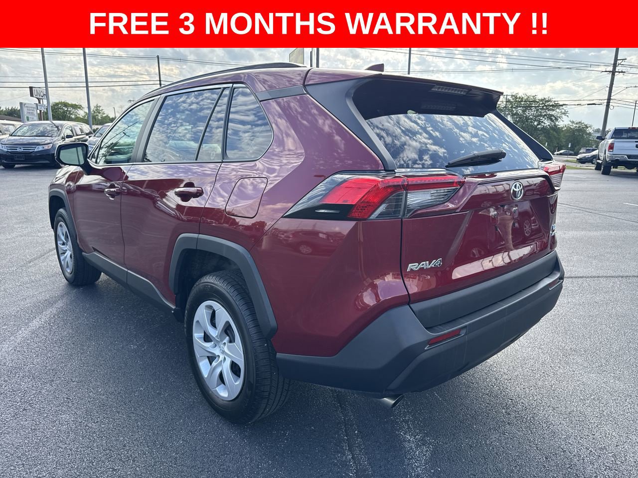 Used 2020 Toyota RAV4 LE w/ All Weather Liner Package AWD/4WD image 28