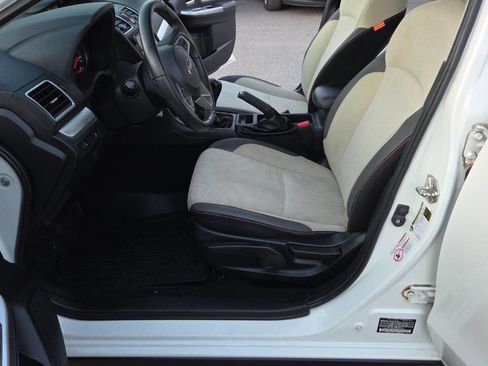 Used 2017 Subaru Crosstrek 2.0i Premium image 26