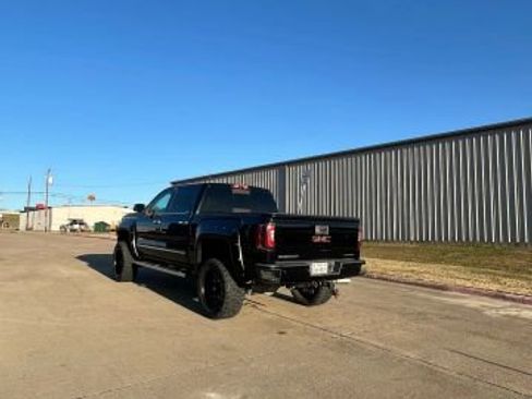 Used 2016 GMC Sierra 1500 Denali w/ Enhanced Driver Alert Package image 6