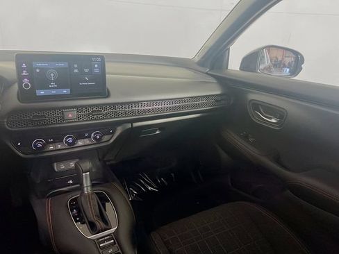 Certified 2026 Honda HR-V Sport image 17