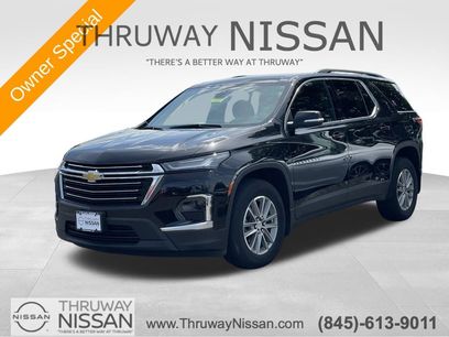 Used 2023 Chevrolet Traverse LT
