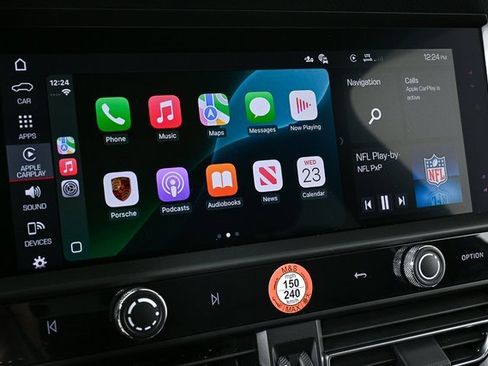 New 2025 Porsche Macan image 16