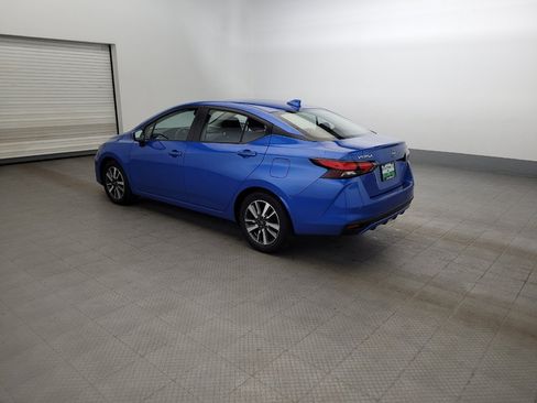 Used 2024 Nissan Versa SV FWD image 3