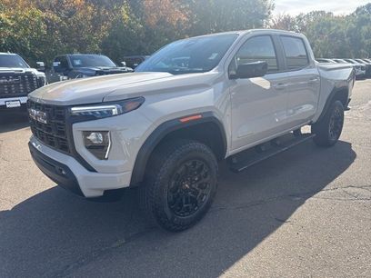 New 2026 GMC Canyon Elevation w/ Convenience Package