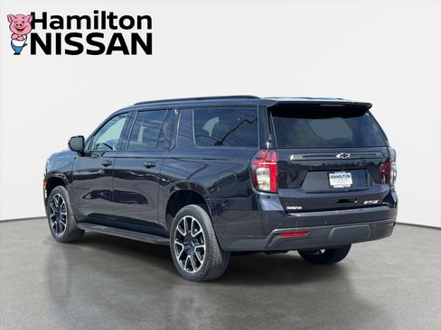 Used 2022 Chevrolet Suburban RST AWD/4WD image 4