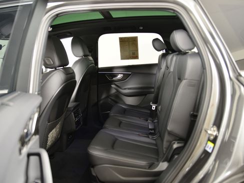 New 2026 Audi Q7 3.0T Premium Plus image 11