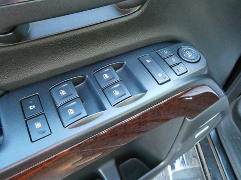 Used 2017 GMC Sierra 1500 SLT image 23