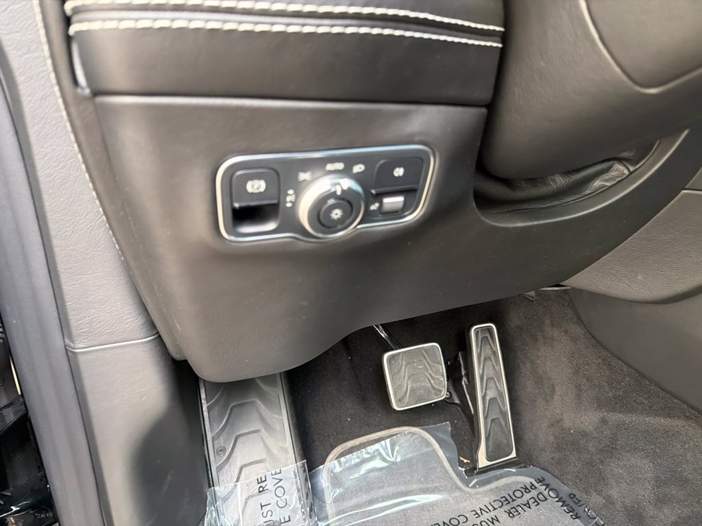 Used 2021 Aston Martin DBX AWD/4WD image 51