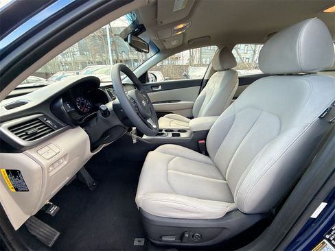 Used 2016 Kia Optima LX w/ LX Convenience Package image 13