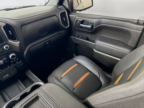 Used 2021 GMC Sierra 1500 AT4 w/ AT4 Value Package AWD/4WD image 26