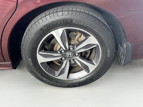 Used 2018 Honda Odyssey Touring image 11