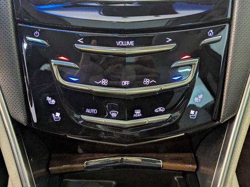 Used 2018 Cadillac XTS Luxury w/ Driver Awareness Package image 27