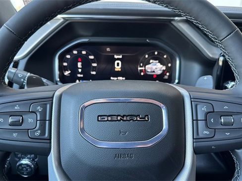 New 2026 GMC Sierra 1500 Denali w/ Denali Reserve Package image 27