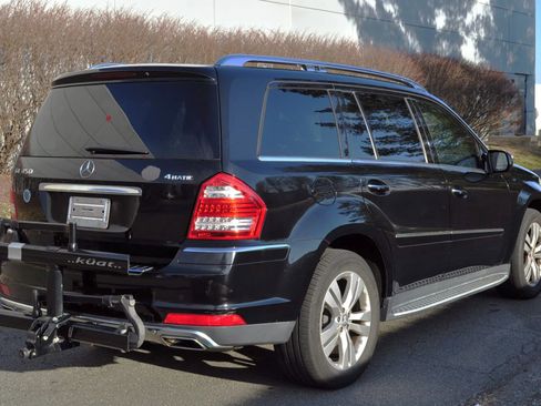 Used 2010 Mercedes-Benz GL 450 4MATIC image 6