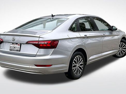 Used 2021 Volkswagen Jetta SE image 10