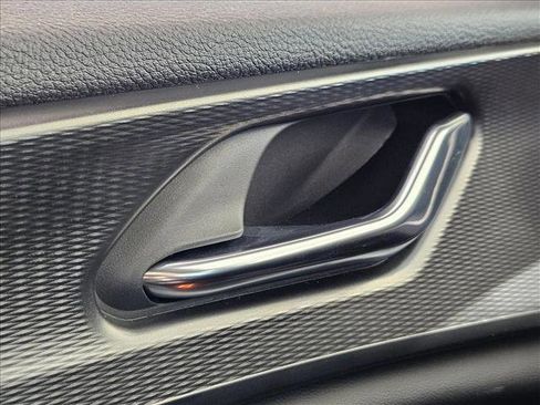 New 2025 Jeep Grand Cherokee Laredo X w/ Luxury Tech Group I image 13