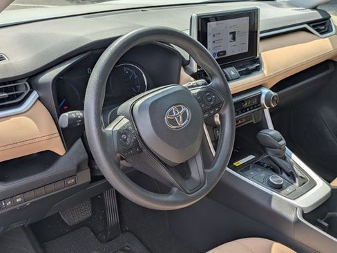 Used 2024 Toyota RAV4 XLE w/ Convenience Package AWD/4WD image 9