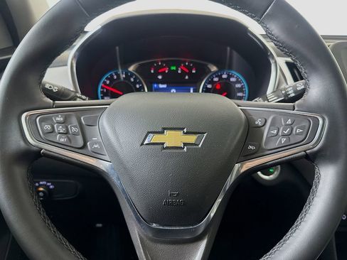 Used 2024 Chevrolet Equinox LT image 10