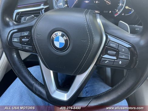 Used 2017 BMW 530i RWD image 18