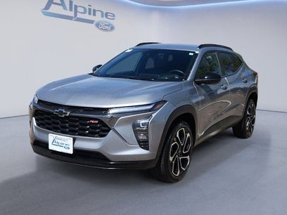 Used 2025 Chevrolet Trax RS w/ Driver Confidence Package