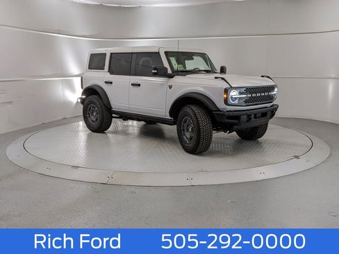 New 2025 Ford Bronco Badlands image 1