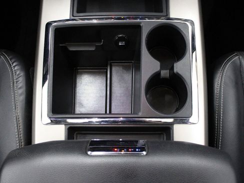 Used 2013 RAM 1500 Laramie w/ Convenience Group image 31