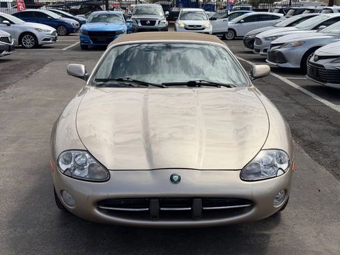 Used 2002 Jaguar XK8 Convertible RWD image 16