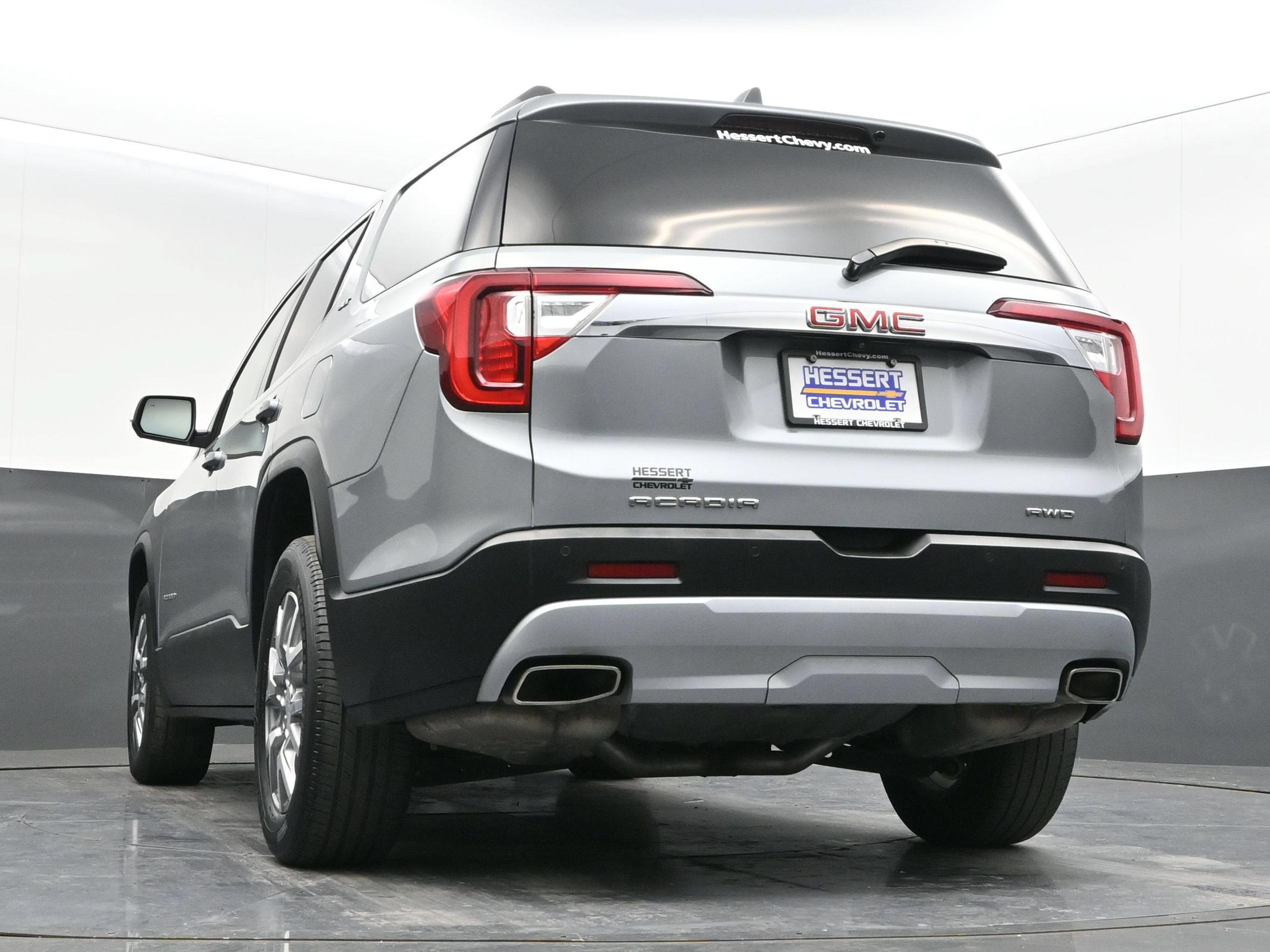 Certified 2023 GMC Acadia SLT w/ Technology Package AWD/4WD image 47