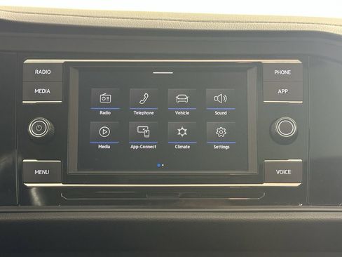 Used 2022 Volkswagen Jetta SE w/ Panoramic Sunroof Package image 34