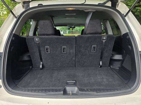 Used 2019 Honda Pilot LX image 16