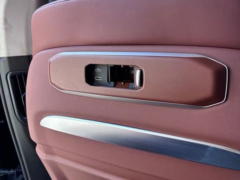 Used 2023 BMW X7 xDrive40i image 19