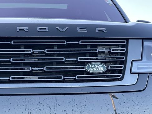 Used 2023 Land Rover Range Rover SE image 11