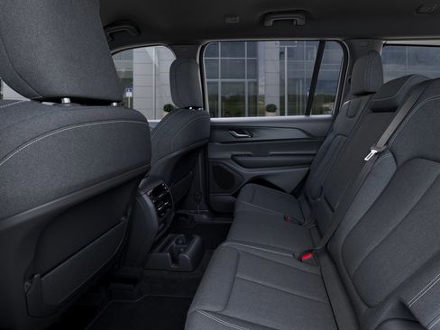 New 2026 Jeep Grand Cherokee L Laredo image 23