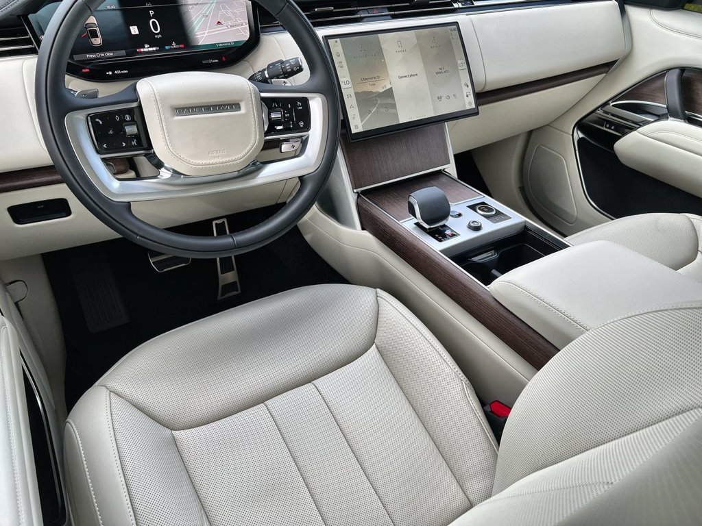 New 2027 Land Rover Range Rover Long Wheelbase SE AWD/4WD image 13