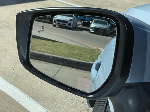 New 2025 Nissan Versa SV w/ Trunk Package image 10