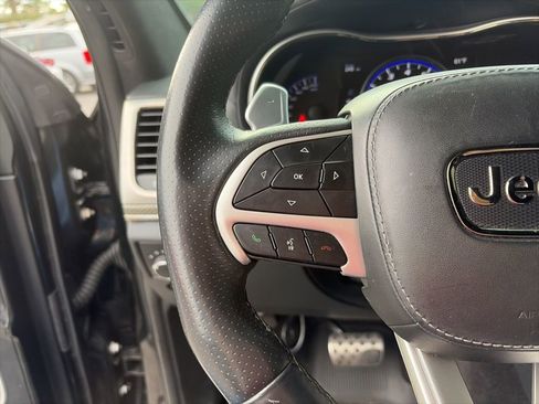 Used 2018 Jeep Grand Cherokee Trackhawk image 17