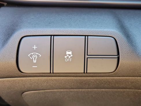 New 2026 Hyundai Elantra Sport FWD image 19