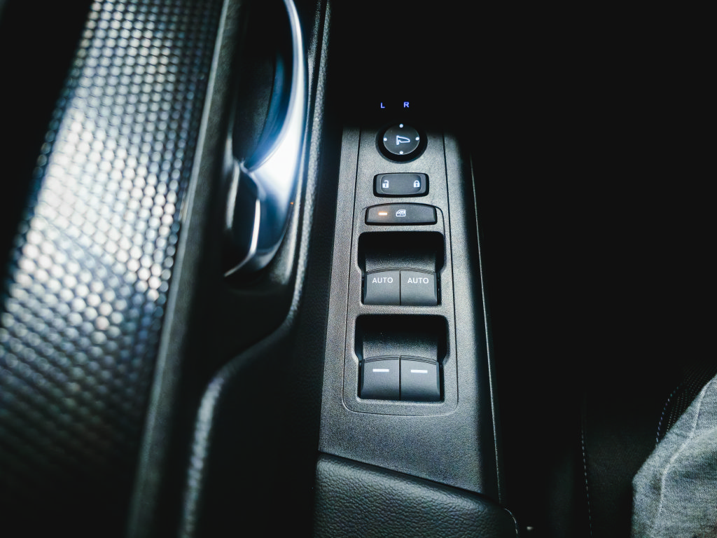 Used 2024 Honda CR-V EX image 20