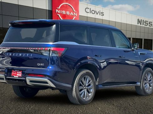 Used 2025 INFINITI QX80 Pure RWD image 3