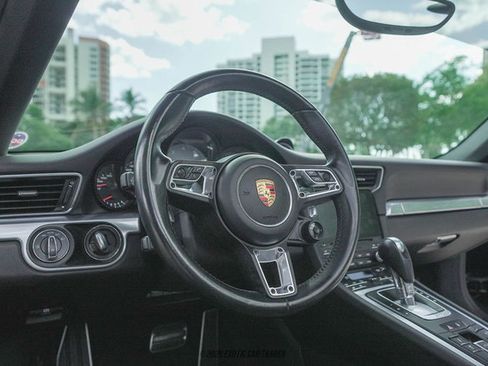 Used 2017 Porsche 911 Carrera S image 35