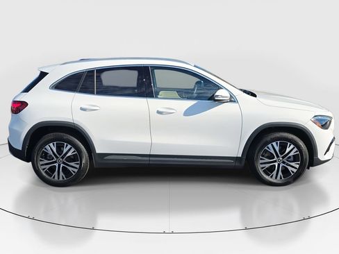 Certified 2026 Mercedes-Benz GLA 250 4MATIC image 4