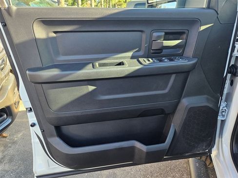 New 2026 RAM 3500 Tradesman image 11