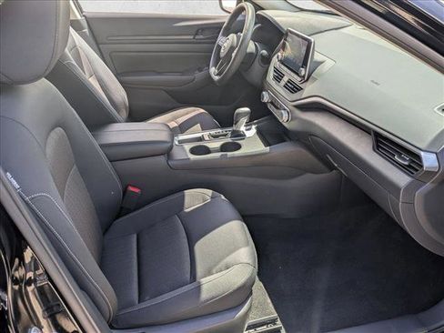 Certified 2025 Nissan Altima 2.5 S image 19