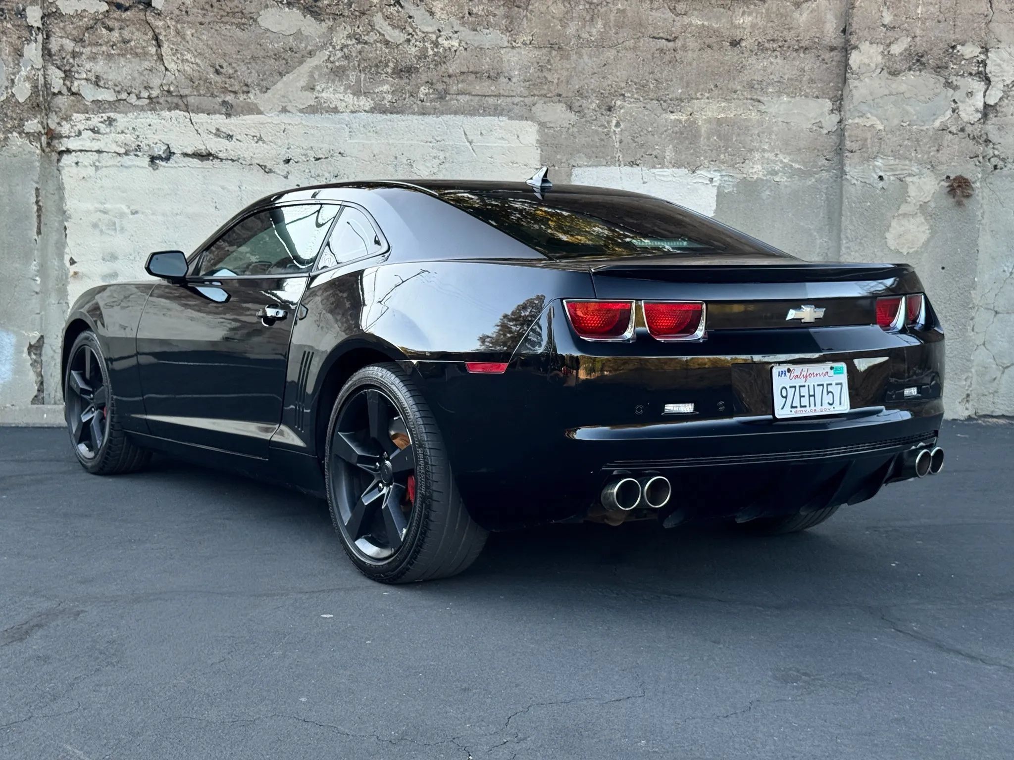 Used 2010 Chevrolet Camaro SS w/ RS Package RWD image 6