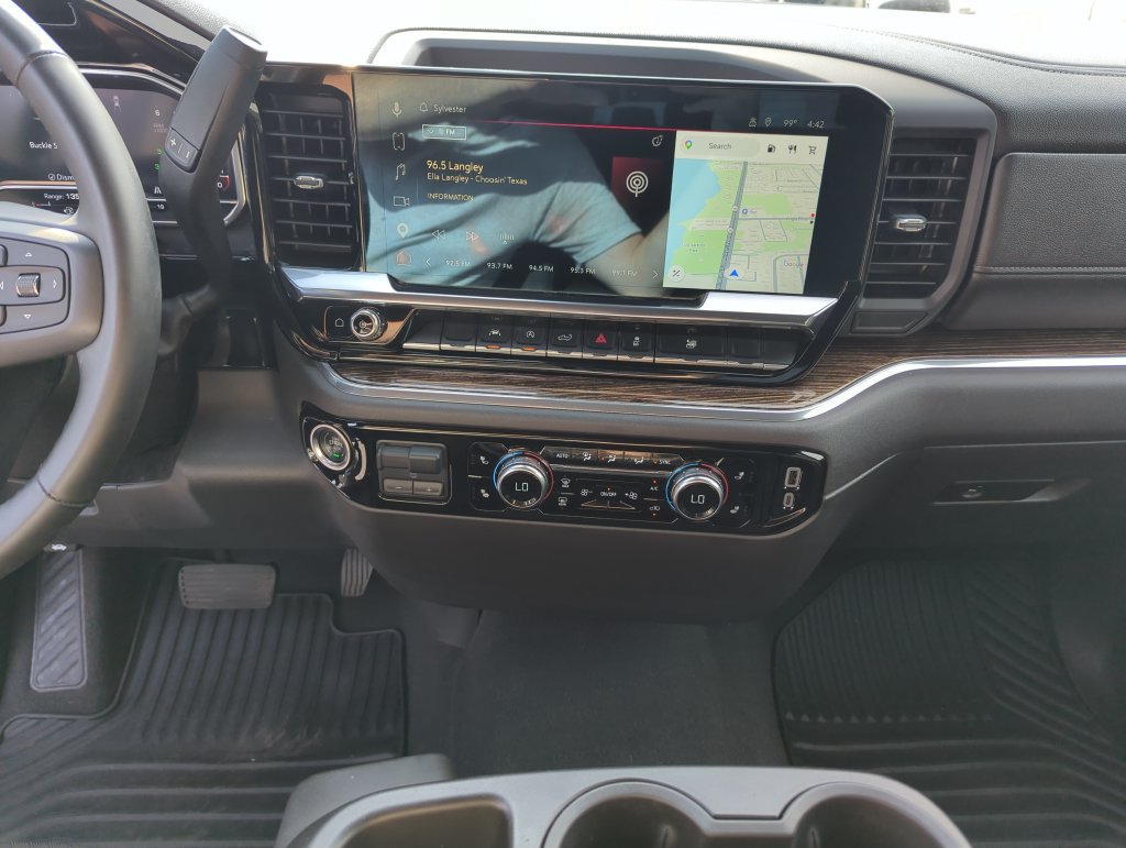 Used 2025 GMC Sierra 1500 Elevation RWD image 24