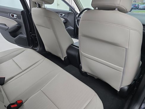 Certified 2023 Honda Civic EX-L image 11