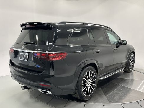 Certified 2025 Mercedes-Benz GLS 450 4MATIC w/ Pinnacle Trim Package image 7